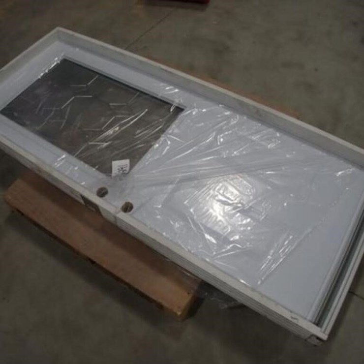 82 1/2 In. x 33 1/2 In. Door