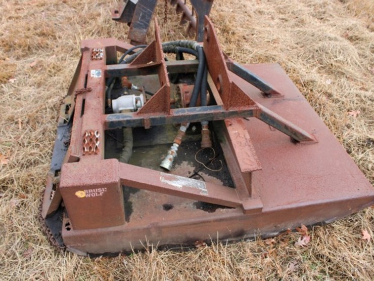 5'-brush-wolf-with-quick-attach-plate-and-bracket-for-excavator-image-2