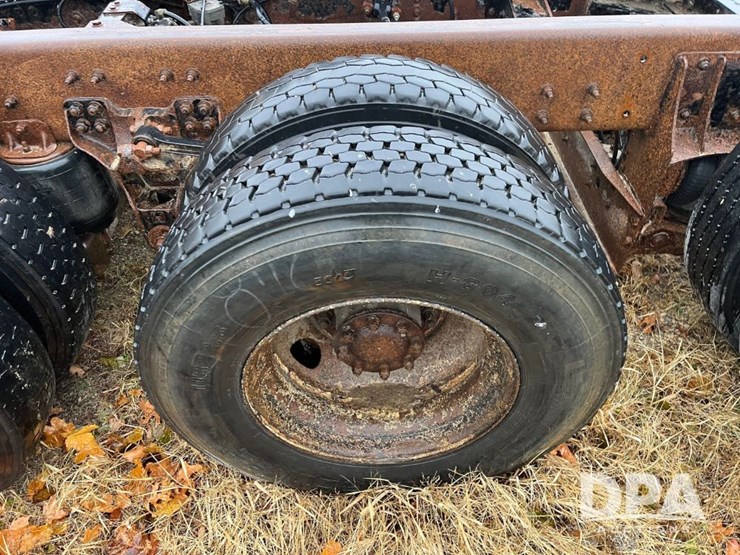 kenworth-t800-image-41