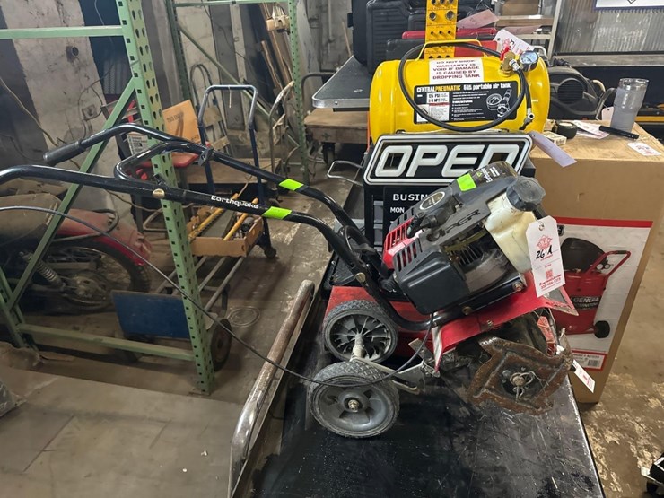 earthquake-co-43cc-mini-gas-rototiller-model-mc43-image-2