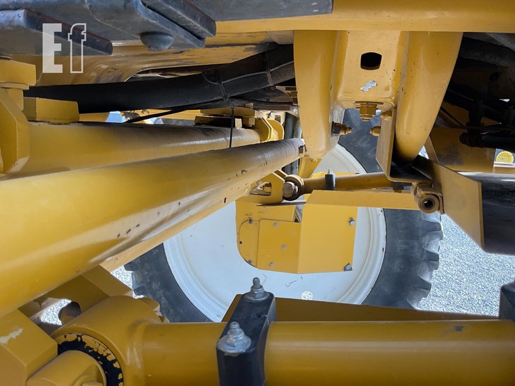ag-chem-rogator-854-image-9