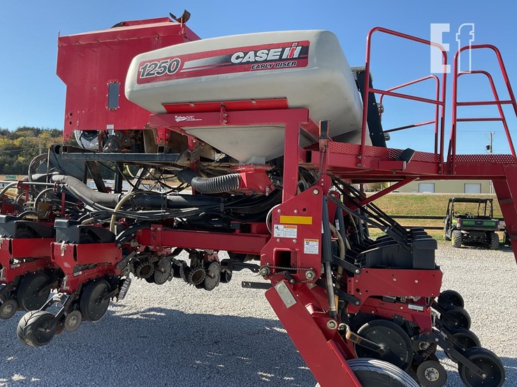 case-ih-1250-image-5