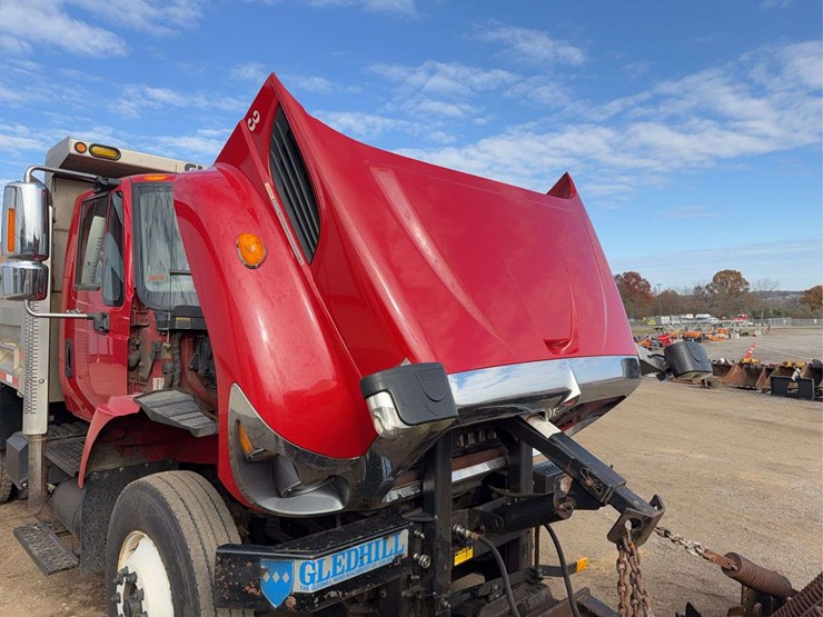 2013-international-workstar-7400-image-56