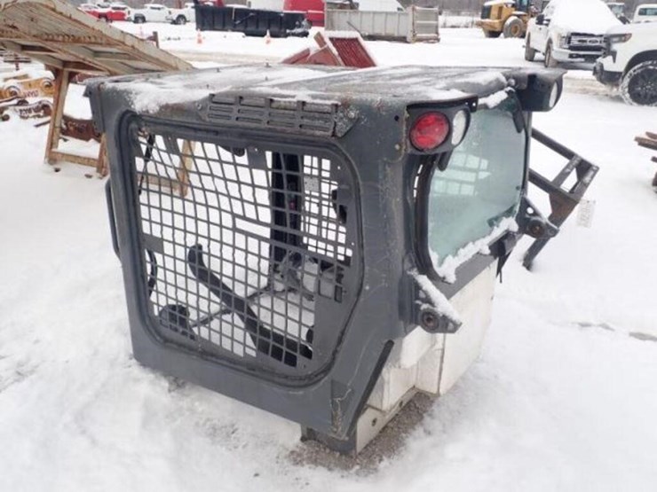 kubota-ssv65-image-5