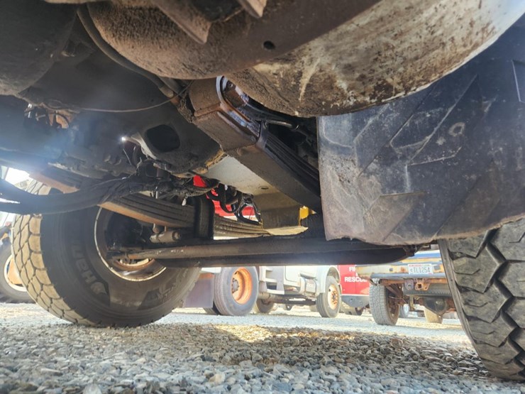 2002-kenworth-t800-image-35