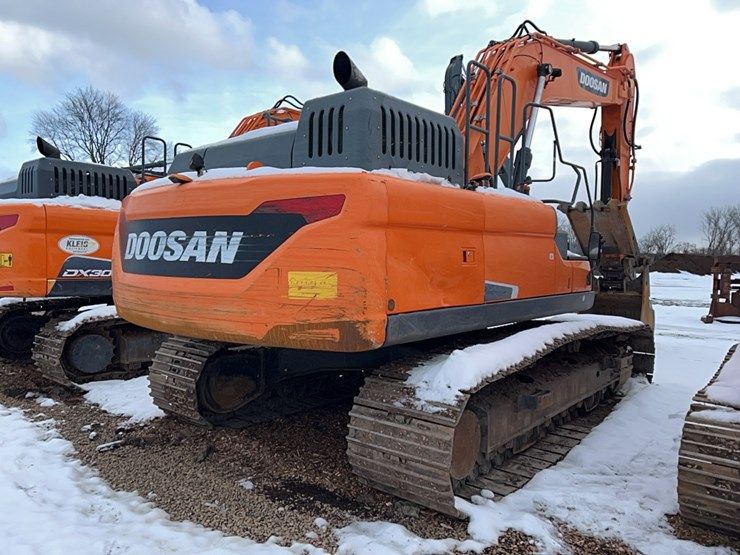 2018-doosan-dx300-lc-5-image-15