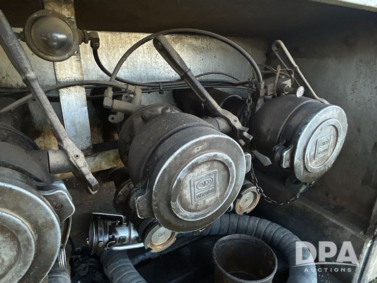 1995-cummins-m11-image-37