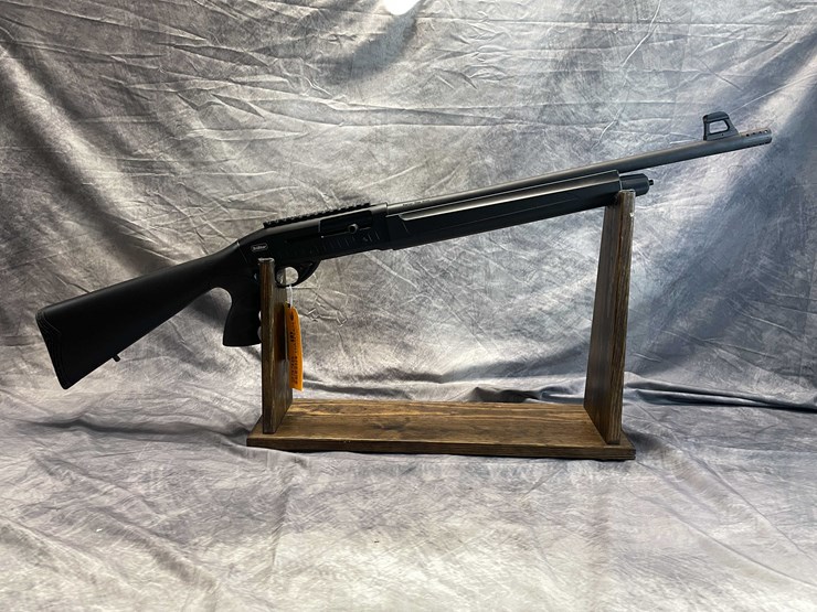 #2338-•-tri-star-12-ga.-semi-auto-shotgun,-sn:-ara0001825-image-1