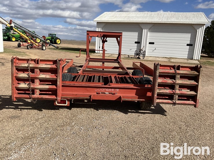 1993-donahue-t/a-swather-trailer-image-6