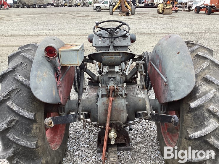 ferguson-t030-2wd-tractor-image-14