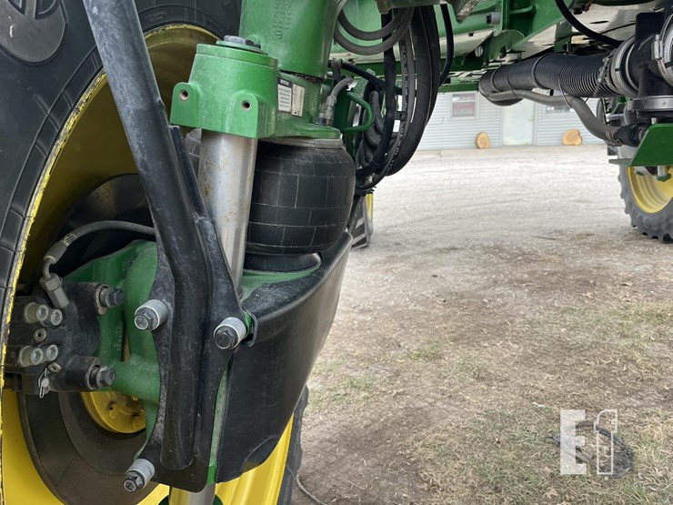 john-deere-r4038-image-23