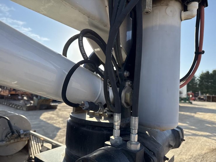 2006-ford-f550-image-30