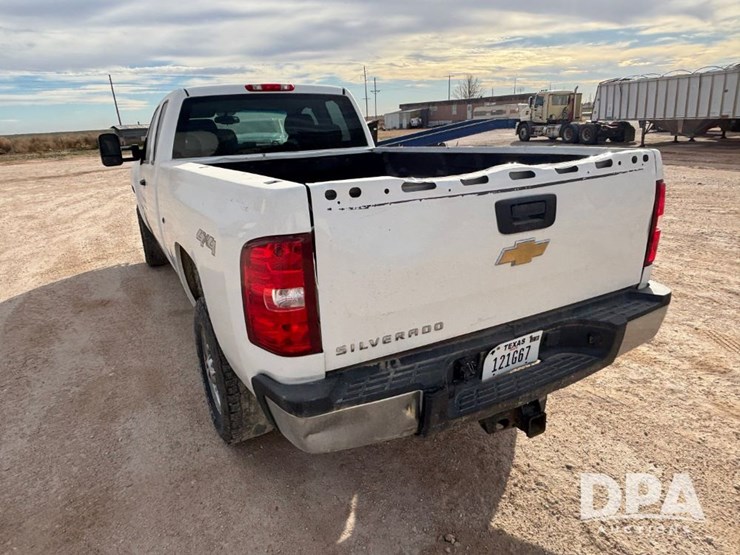 chevrolet-silverado-2500hd-image-9