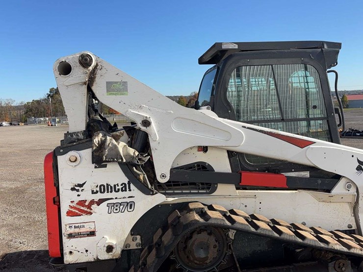 2021-bobcat-t870-image-20