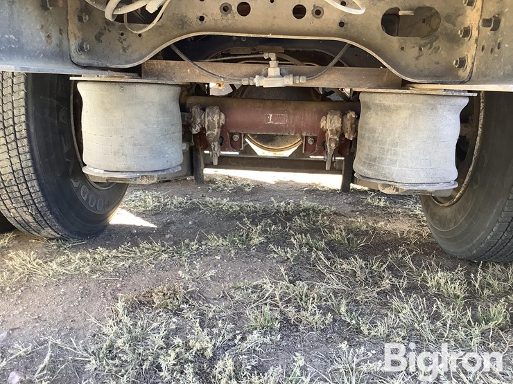 international-8100-image-20