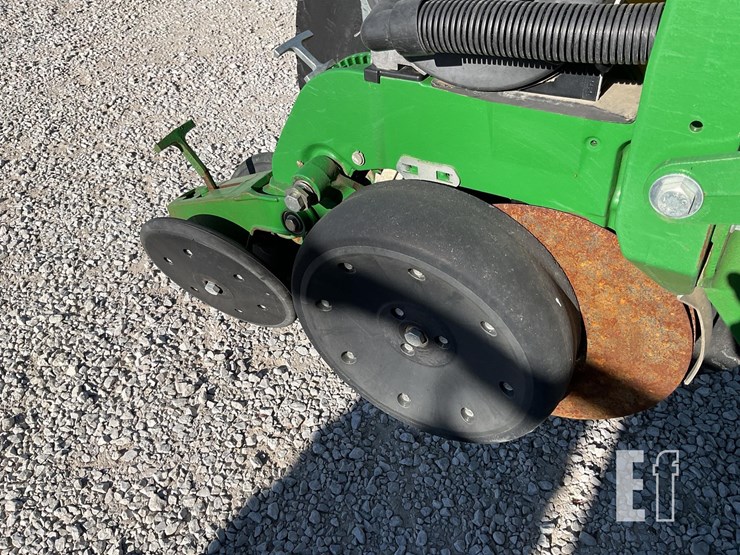 john-deere-1770-ccs-image-12