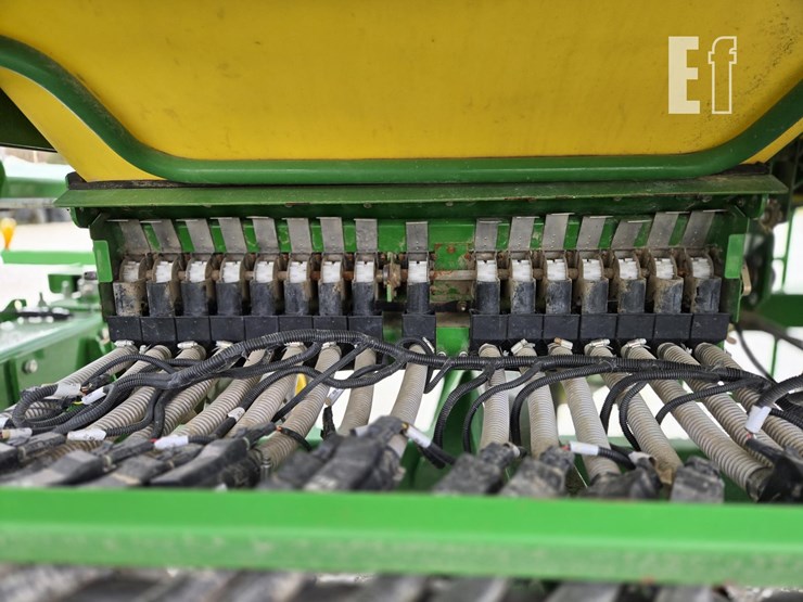 john-deere-1990ccs-image-15