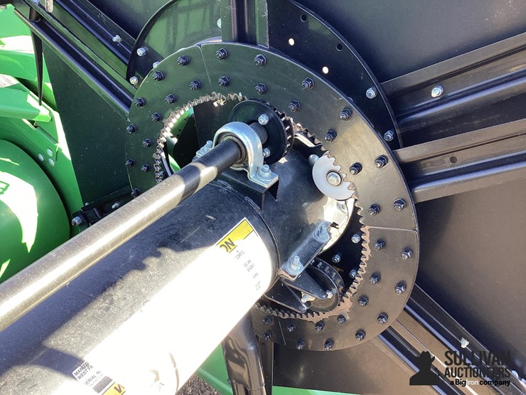 2014-john-deere-635f-image-17