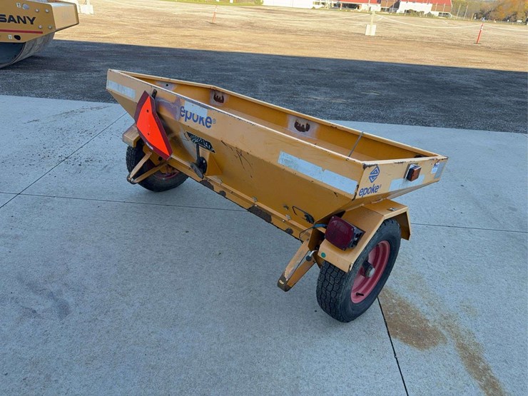 epoke-6'-seeder/fertilizer-cart-image-3