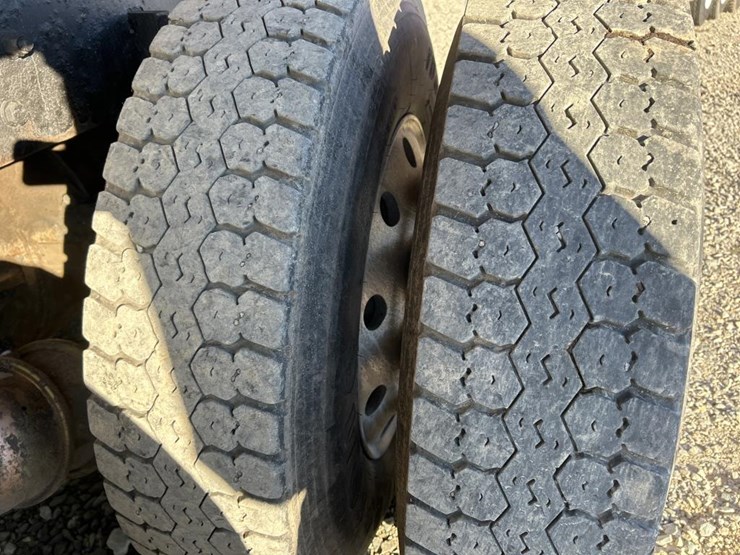 kenworth-t800-image-95