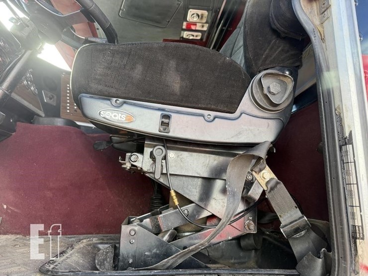 1985-peterbilt-362-image-29