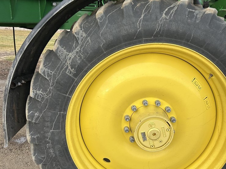 2017-john-deere-r4038-image-25