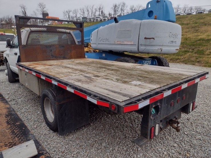 2007-dodge-3500-image-4