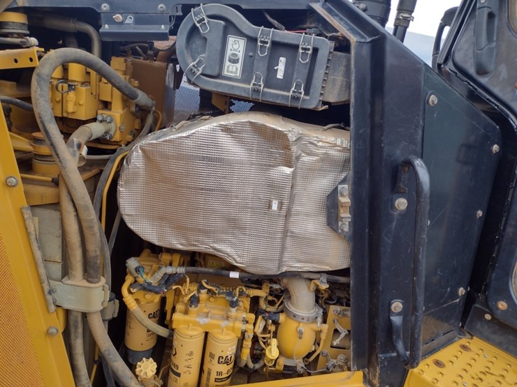 caterpillar-d7e-lgp-image-19