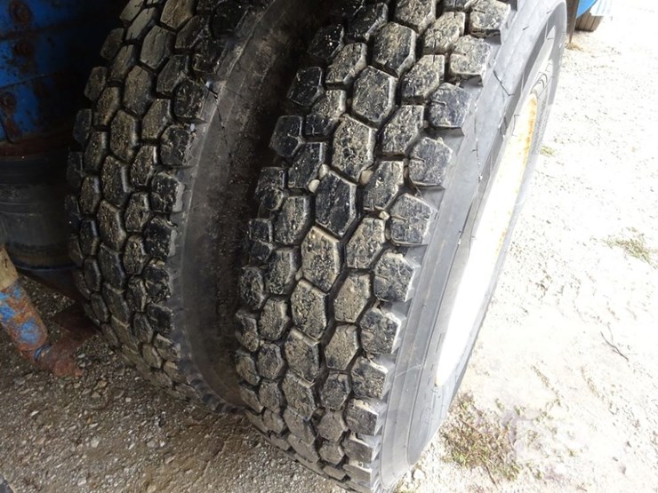 2003-international-8100-image-44