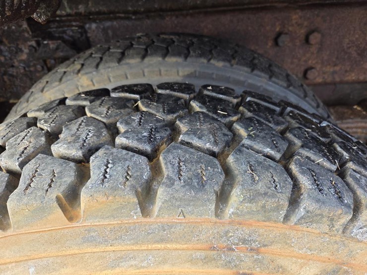 mack-rd690s-image-89