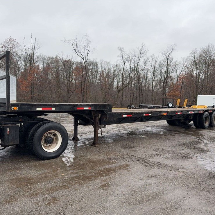 1981 TRAILMOBILE TRAILER