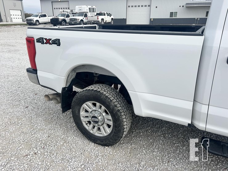 ford-f250-xlt-image-16