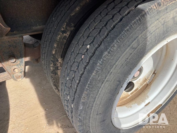 neville-tender-trailer-image-43