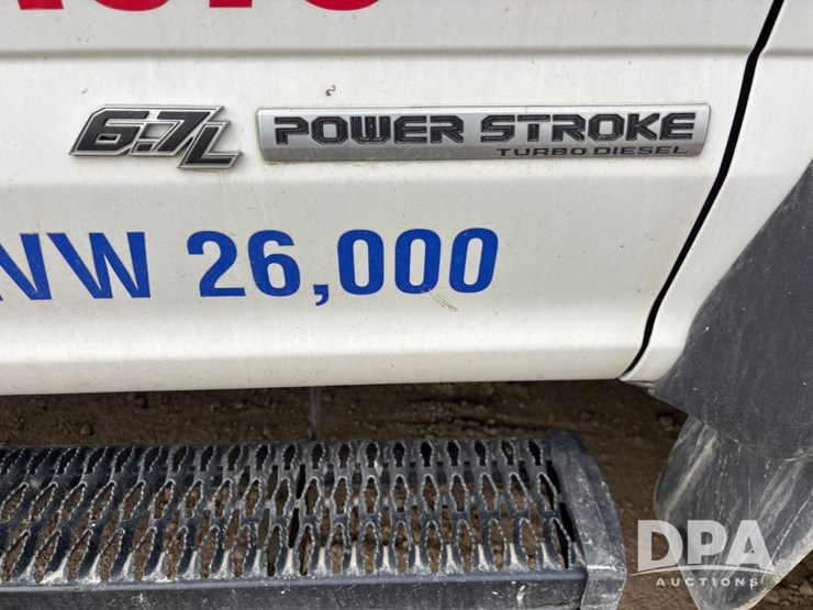 ford-f550-xl-image-57