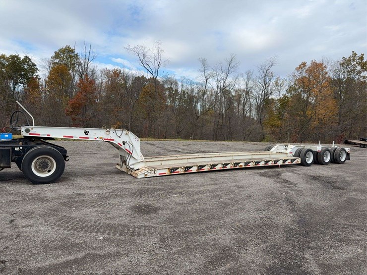 2004-talbert-lowboy-image-1