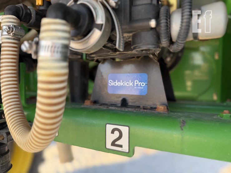 john-deere-r4038-image-22