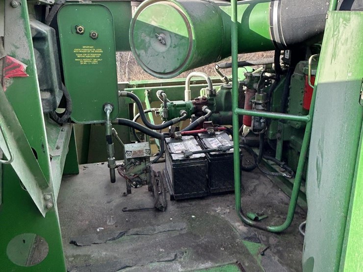 1993-john-deere-9600-image-74