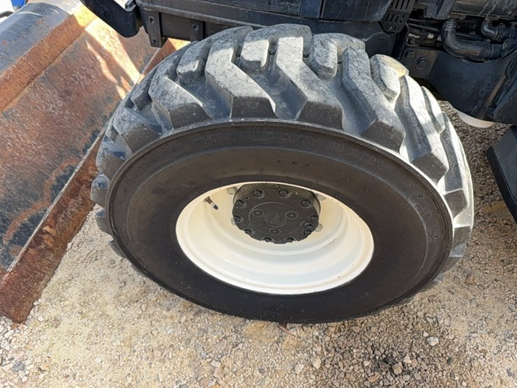 new-holland-workmaster-105-image-15