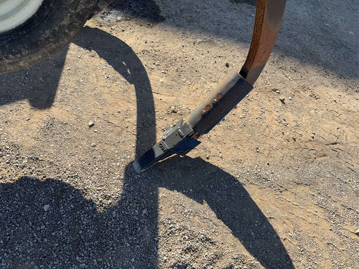 dmi-5-shank-ripper-image-9