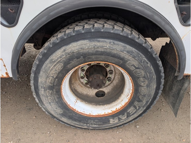 international-durastar-4300-image-11