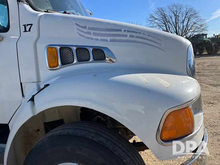 2007-sterling-acterra-image-25