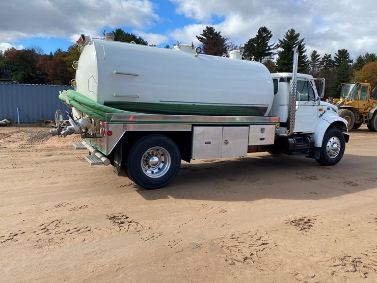 1999-international-4900-image-6