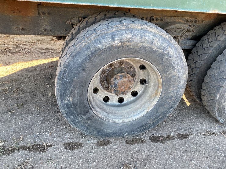 #205-•-2004-sterling-grapple-truck-(has-wi-title)-(chetek,-wi)-image-23