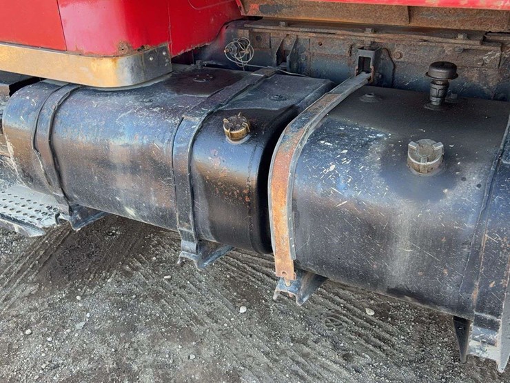 1993-international-4900-image-14