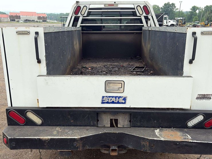 2008-ford-f350-image-18