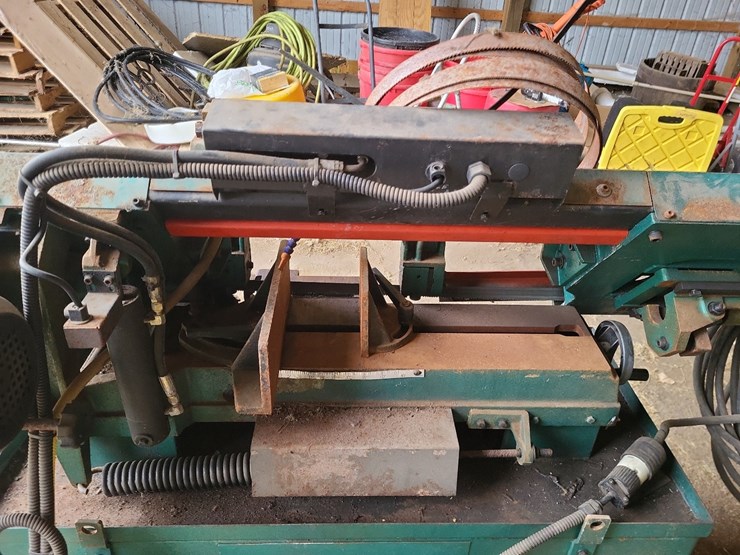 grizzley-69744--band-saw-on-wheels-w/coolant-image-17