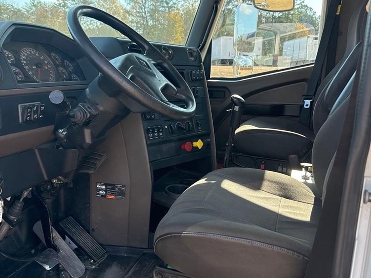 international-hx-image-29