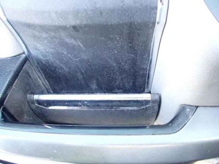 ford-f150-xlt-image-13