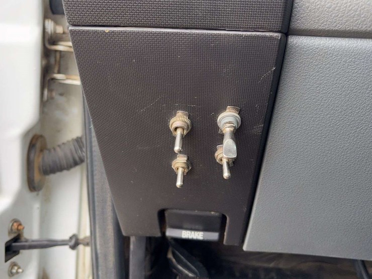 2011-ford-f250-image-29