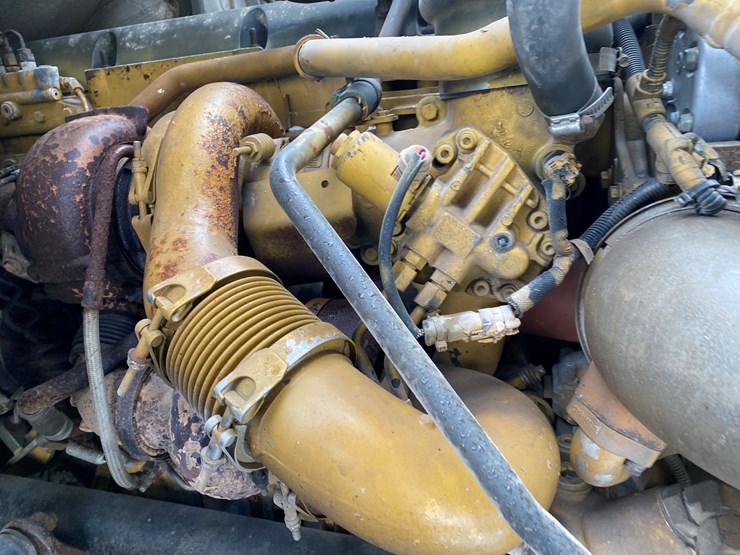 caterpillar-c13-image-64